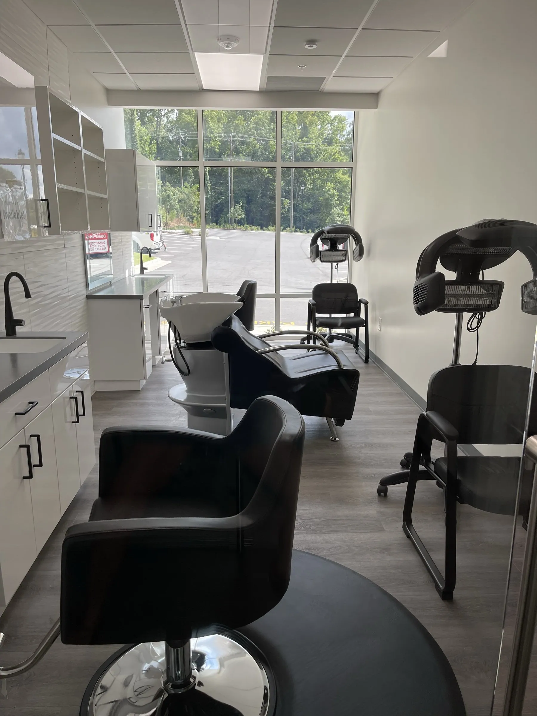 Suite 2 interior